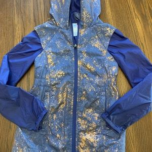 Size 6 EUC Ivivva girls spring coat.